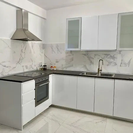 The Cove 1.3km From Dom wakacyjny Formia