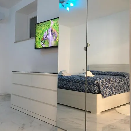 The Cove 1.3km From *