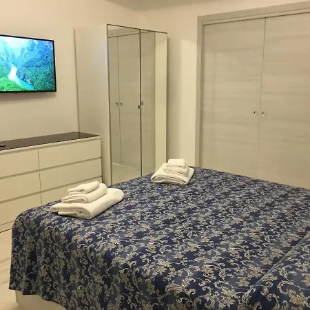 The Cove 1.3km From Dom wakacyjny Formia