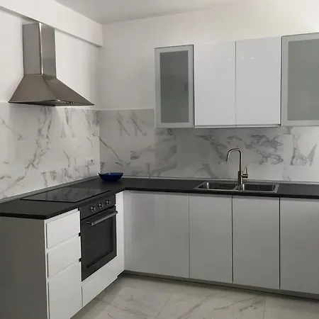 The Cove 1.3km From Dom wakacyjny